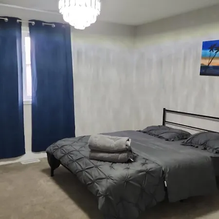 Homestay Moral's Inn-