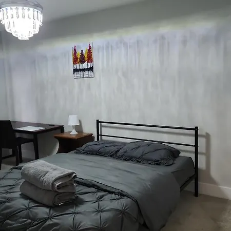 Moral's Inn- *