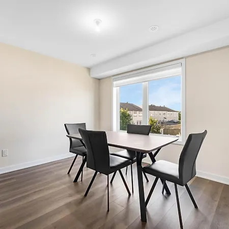 Longe's Place Townhouse In *