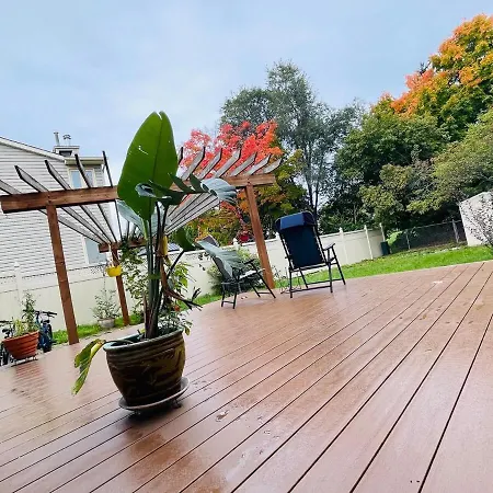 Viewmount Drive A Modern Centrally-located Gem Apartment