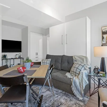 Alterra Cozy Beechwood 8 * Ottawa