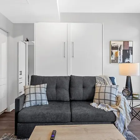 Alterra Cozy Beechwood 8 Apartment Ottawa