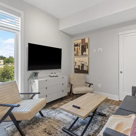 Alterra Beechwood 6 Apartment