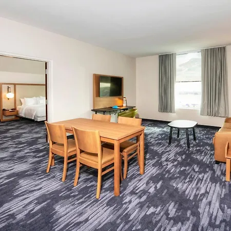 Fairfield & By Marriott Airport Hotel 3*