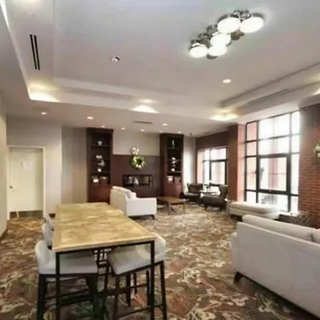 Minimum One Month - With Ensuite Bathroom In Fairly New 2 Rooms, 2 Bathrooms * Ottawa