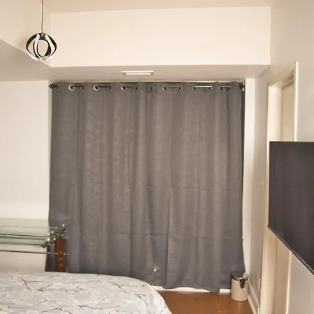 Homestay Minimum One Month - With Ensuite Bathroom In Fairly New 2 Rooms, 2 Bathrooms *