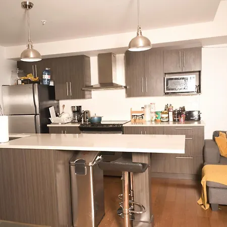 Minimum One Month In Fairly New 2 Rooms, 2 Bathrooms Ottawa