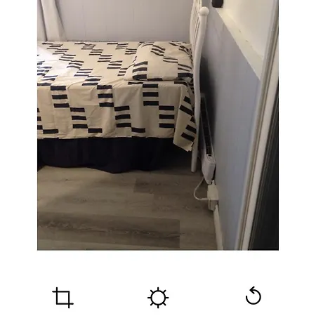 Only Private Room Steps To Uottawa Downtown Not Full Apt Apartment *