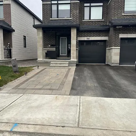 Airport Homestay Ottawa