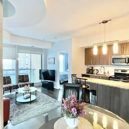 Luxurious 2bd 2bth Underground Parking Apartment *