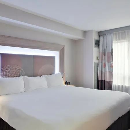 Doubletree By Hilton Downtown Hotel 4*
