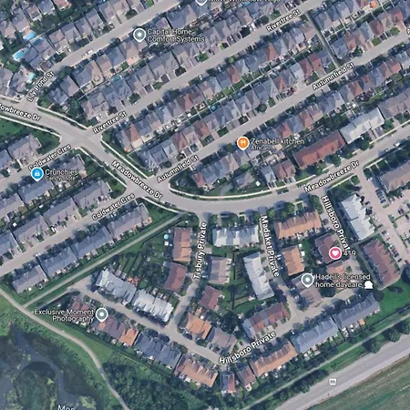 Cute 3 Bedrooms Townhouse In Kanata Holiday home