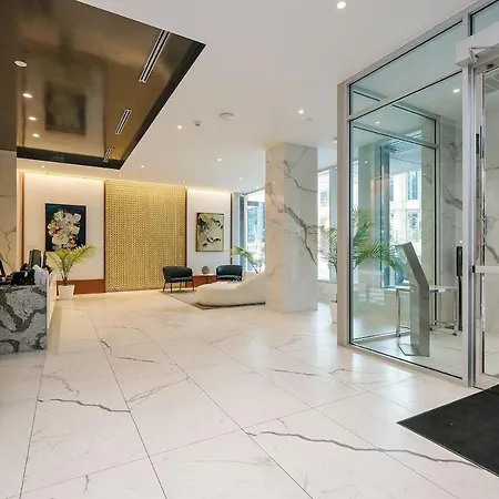 Luxury 1- Bedroom Steps From Parliament Hill Apartment Ottawa