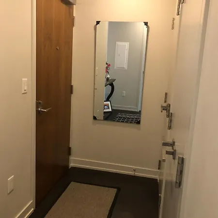 Luxury 1- Bedroom Steps From Parliament Hill Ottawa