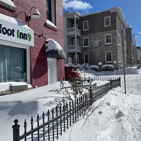 Barefoot * Ottawa