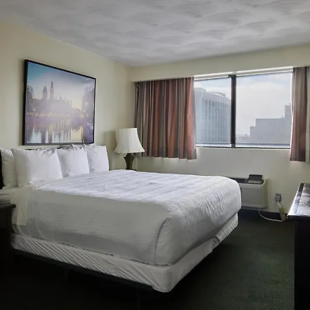 The Business 3* Ottawa