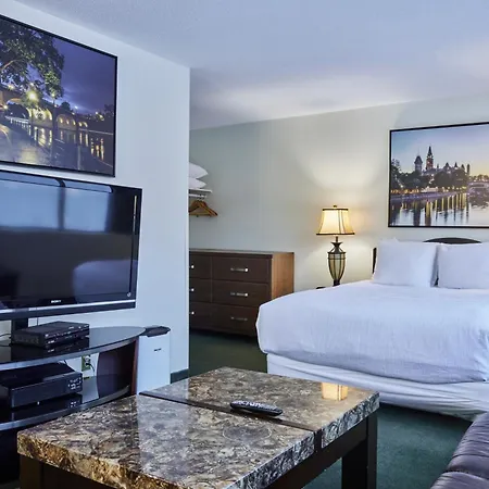 Aparthotel The Business 3*