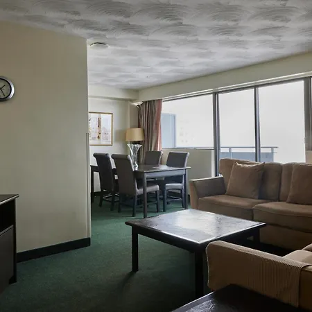 Aparthotel The Business 3*