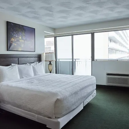 Aparthotel The Business