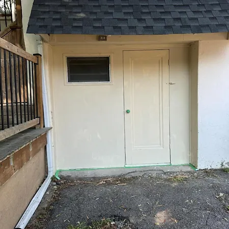 Holiday home The Dows Retreat With 2 Car Driveway *