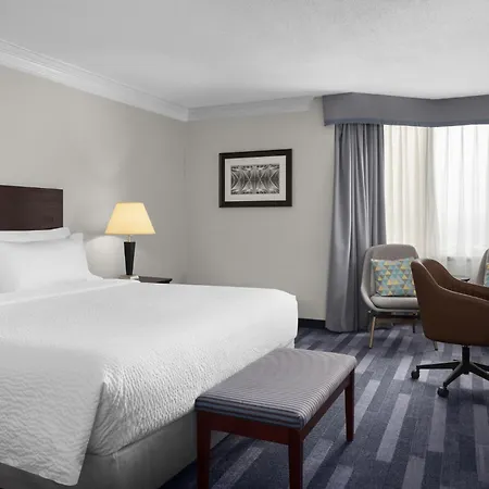 East By Ihg Hotel Ottawa