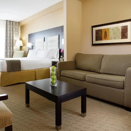 Express & West - Nepean By Ihg Ottawa