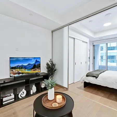 High-end With Gym And Walking Distance To Parliament Apartment Ottawa