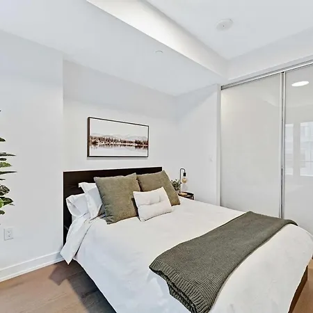 High-end With Gym And Walking Distance To Parliament * Ottawa