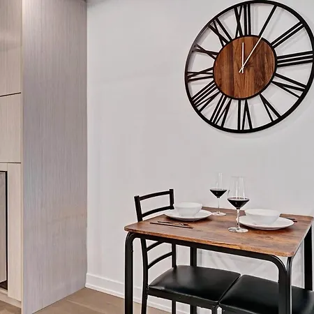 High-end With Gym And Walking Distance To Parliament
