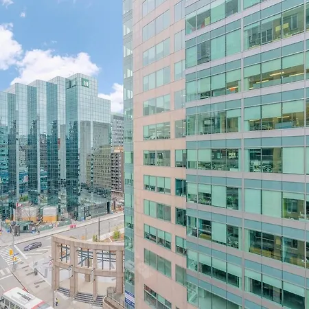 High-end With Gym And Walking Distance To Parliament *