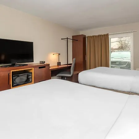 Comfort East 4* Ottawa