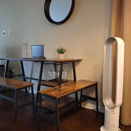 Simplylovely Modern Near Downtown With Free Parking And Patio Ottawa