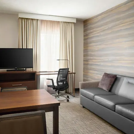 By Marriott Airport 3*