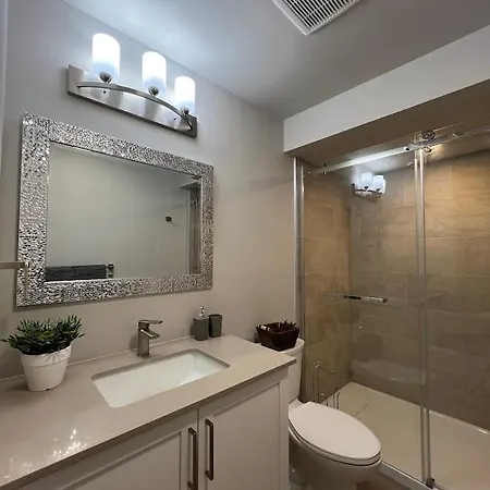 Apartment Medium Term Close To Downtown
