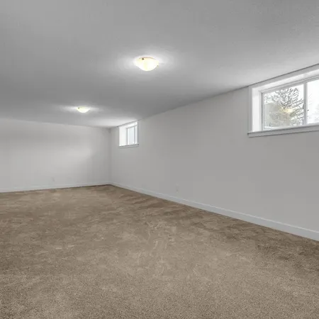 Modern 4br Executive Near Airport And Downtown * Ottawa