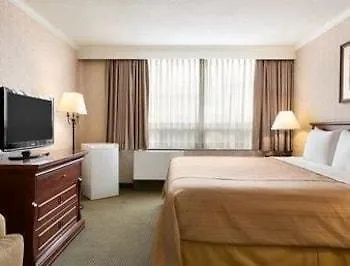Hotel Days By Wyndham West