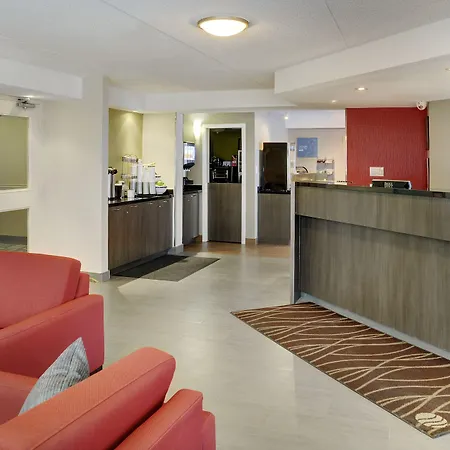 Comfort East Inn
