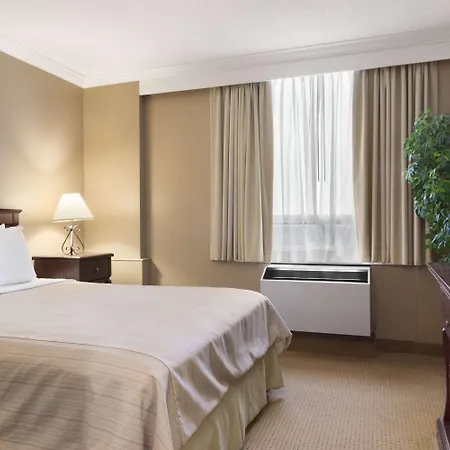 Days By Wyndham West 3*