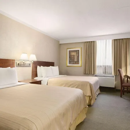 Hotel Days By Wyndham West Ottawa