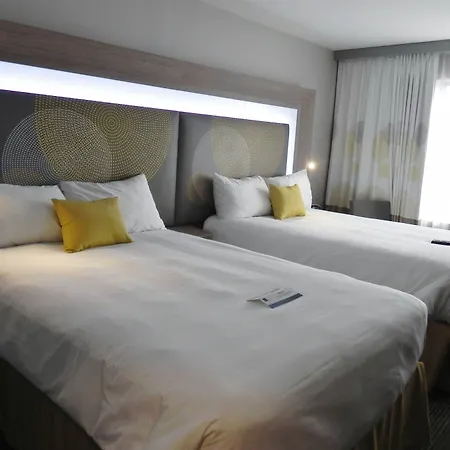 Doubletree By Hilton Downtown Ottawa