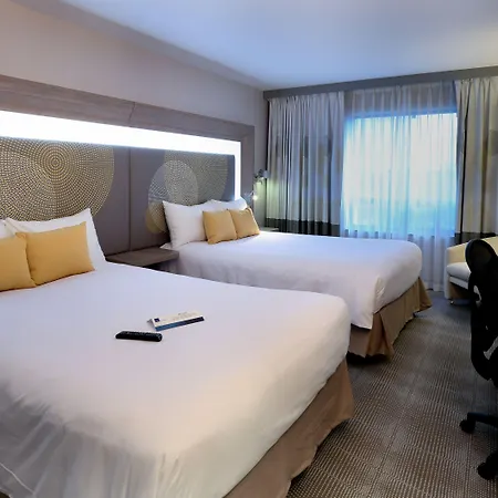 Doubletree By Hilton Downtown Ottawa