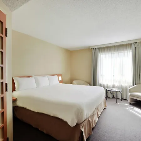 Hotel Doubletree By Hilton Downtown 4*