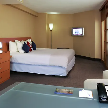 Doubletree By Hilton Downtown