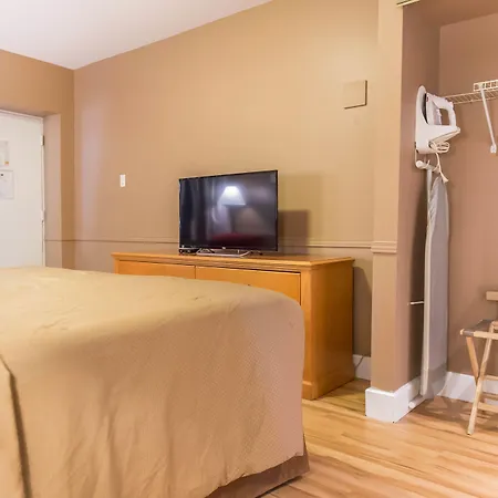 Lodge Econo Downtown *