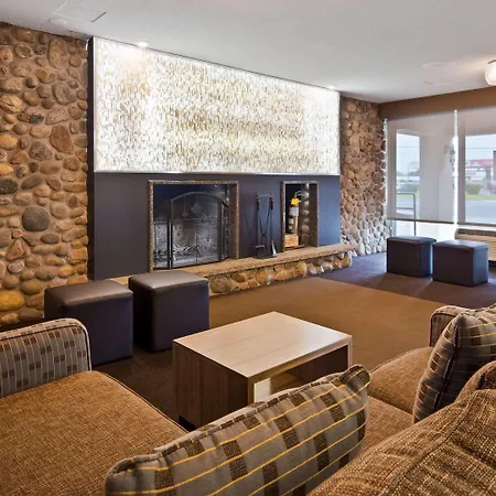 Hotel Western Kanata And Conference Centre 3*