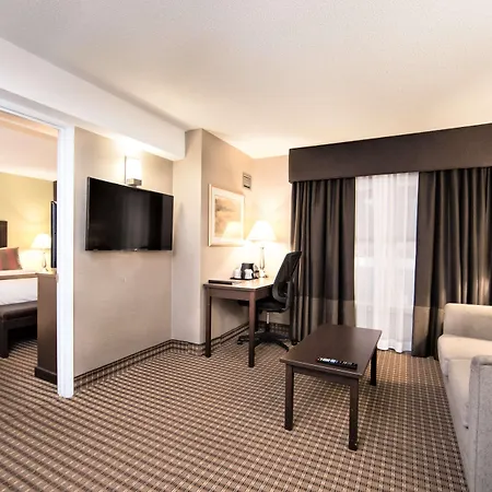 Hotel Western Kanata And Conference Centre 3*