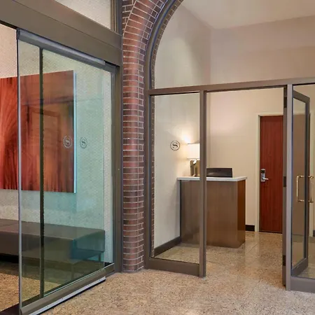 Hotel Sheraton Ottawa