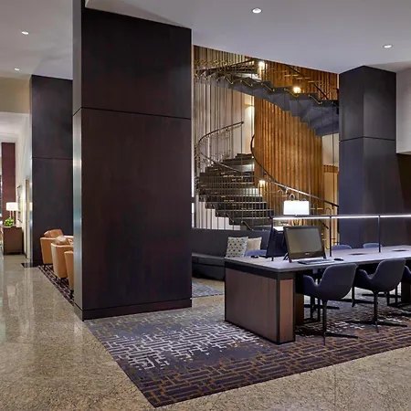 Sheraton Hotel 4*