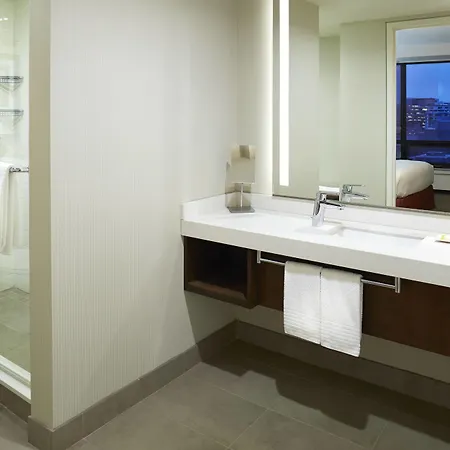 Delta By Marriott Centre Hotel Ottawa