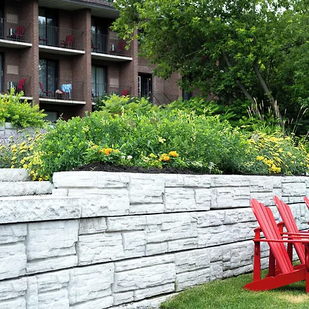 Hotel Ramada By Wyndham On The Rideau